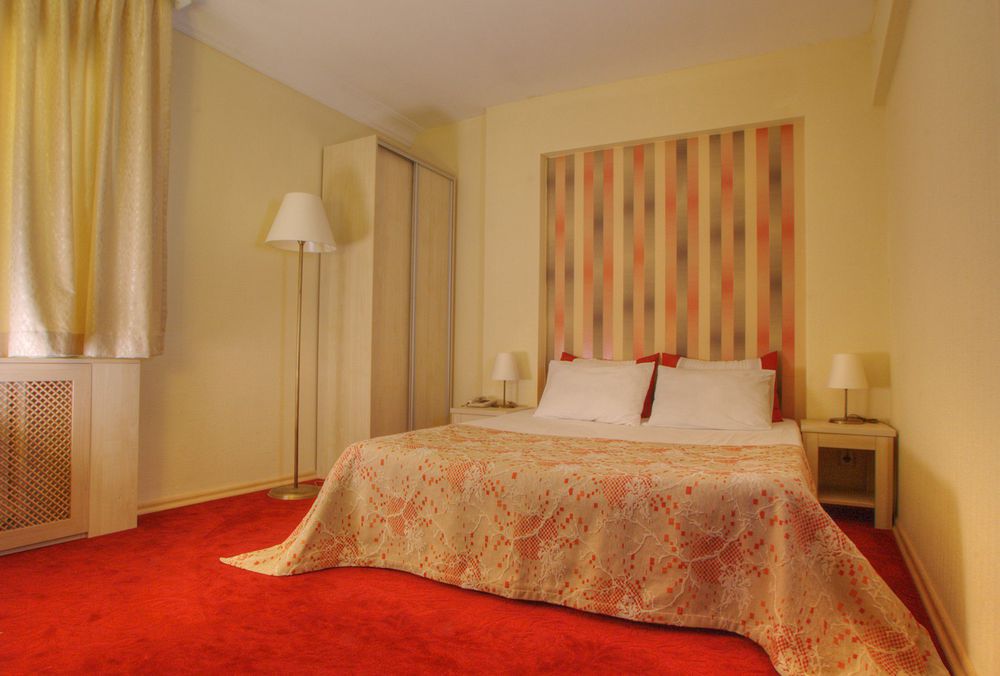 Barin Hotel 3*