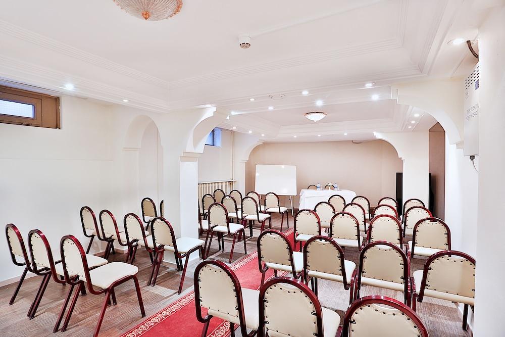 Barin 3* İstanbul
